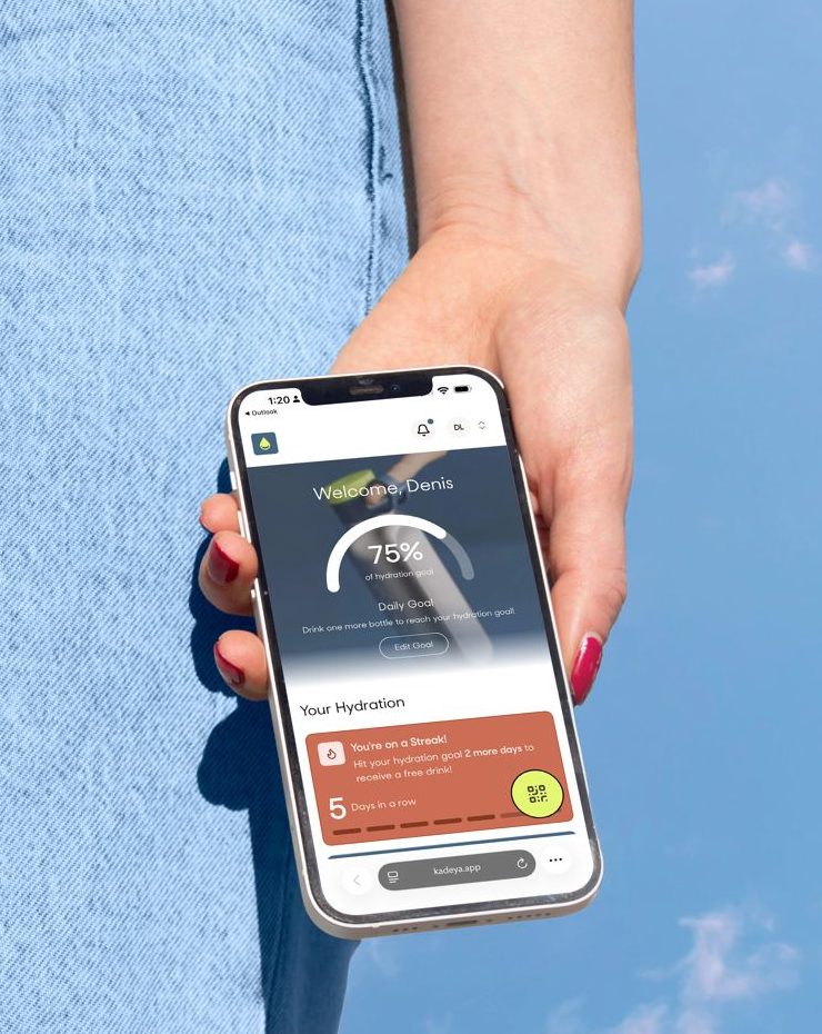 The Kadeya user app in a worker’s hand